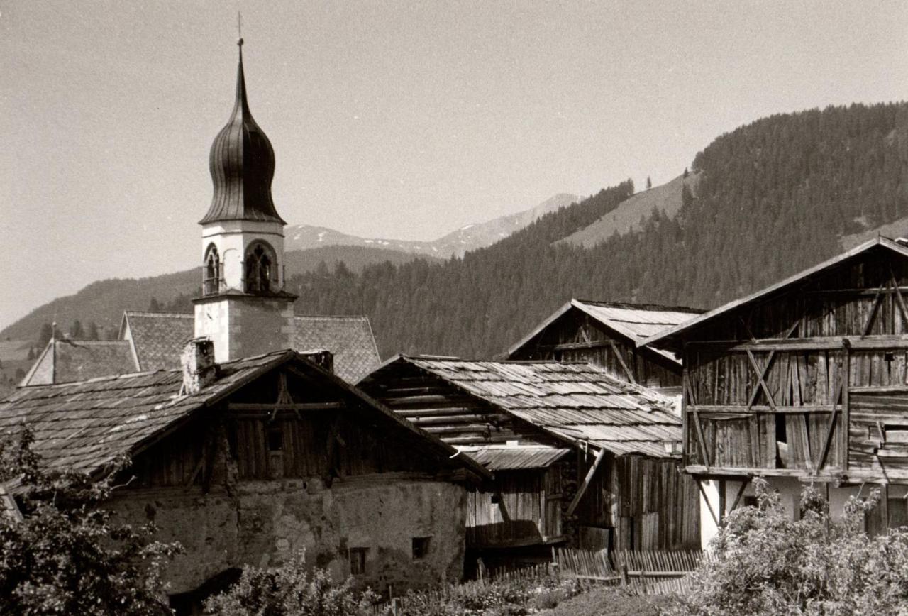 Haus Schoenjochl By Chatel Reizen Hotel Fiss Exterior photo